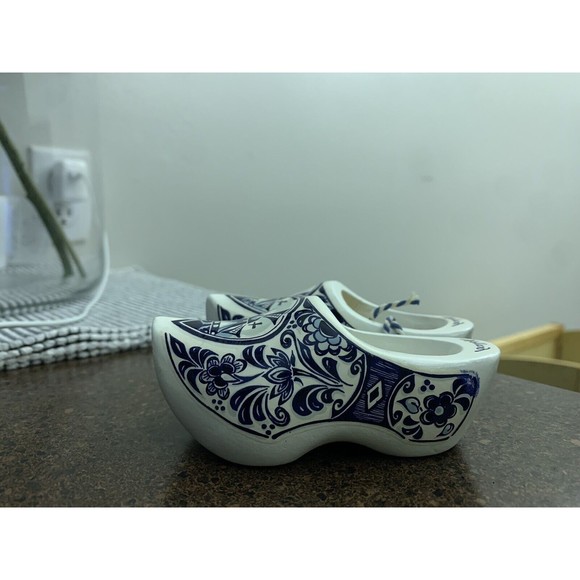 Delft Blue WOODEN DUTCH SHOE w/o PIN CUSHION Collectible Made in Holland - Picture 12 of 12